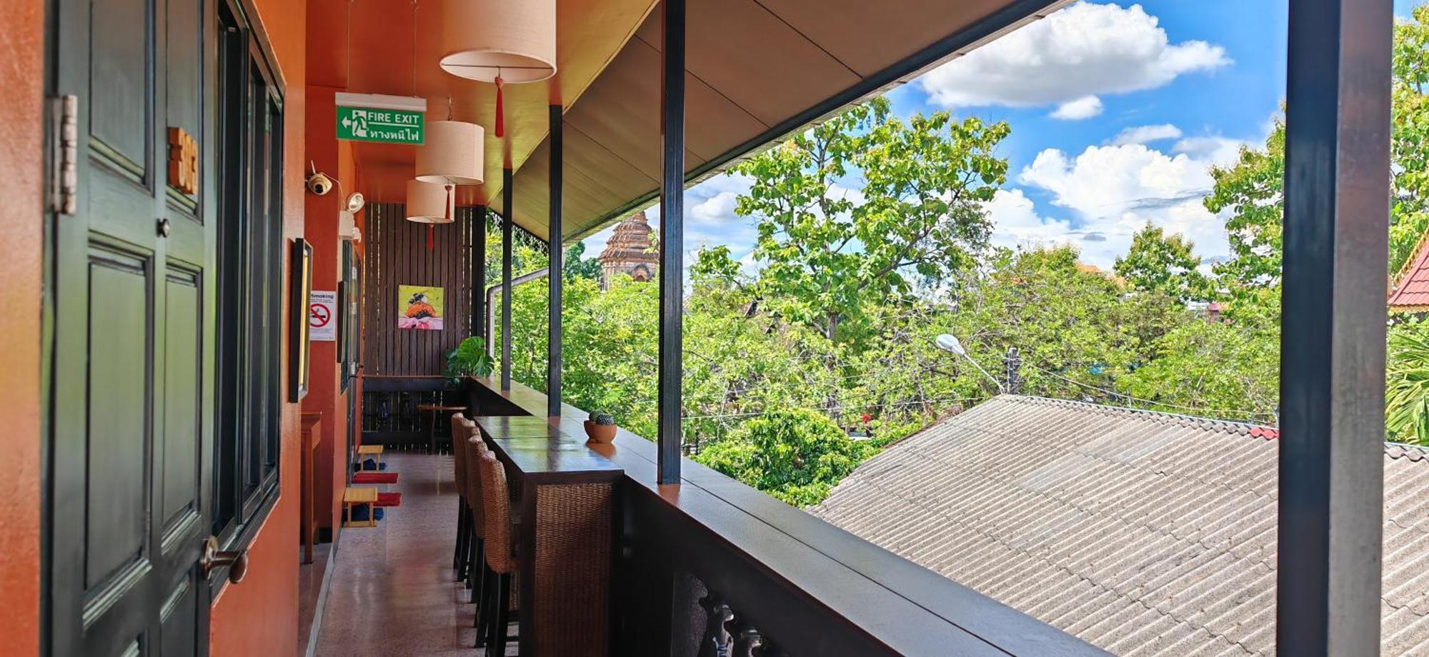 Hoh Guest house *